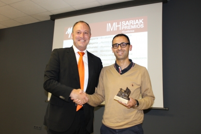 Egoitz Gurrutxaga, responsable de producción de Zehatz, ex-alumno destacado 2015 en la XIII edición de los Premios IMH patrocinados por Hoffmann