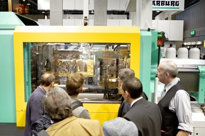 Inyectoras híbridas de alta producción