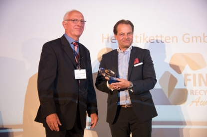 Helf Etiketten y Bel Leerdammer Cheese, premiadas por reutilizar la capa antiadherente de papeles y films