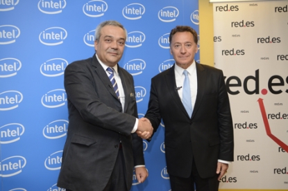 El Ministerio de Industria e Intel firman un acuerdo para la transformación digital del tejido empresarial español