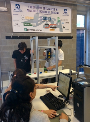 La E.T.S.I. de Bilbao inaugura un laboratorio pionero de sensorización industrial avanzada patrocinado por Alcoa