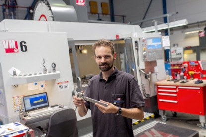 El negocio de una empresa subcontratista alemana crece enormemente gracias a las máquinas CNC de Haas