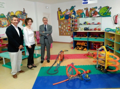 Aiju recibe la visita de la directora general del Ivace