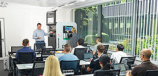 Arburg amplía su oferta de cursos