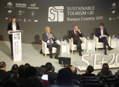 El Gobierno Vasco reitera el compromiso de Euskadi con el turismo sostenible