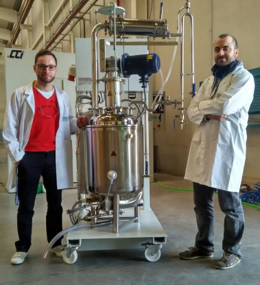 Bioplástico a base de desechos del tomate