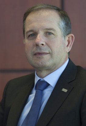 El mercado interior permite al sector de la máquina-herramienta crecer un 3,4% en 2015