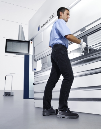 Plegado productivo con la TruBend 5230s y el MagicShoe