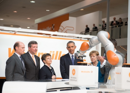 Angela Merkel y Barack Obama visitan el Cockpit Industria 4.0 de Weidmüller en Hannover Messe
