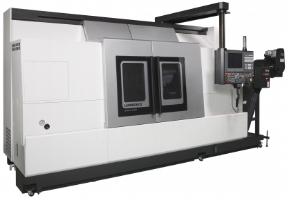 Torno CNC con una distancia de 1.300 mm entre centros