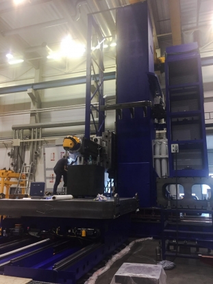 TOS Varnsdorf muestra una mandrinadora-fresadora de 6,5 m de altura