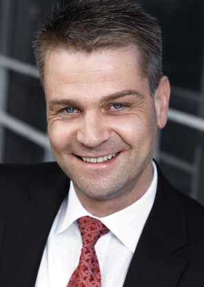 AMB 2016: la máquina-herramienta se hace digital