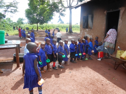 Neiker-Tecnalia y ner group promueven la creación de orfanatos sostenibles y cooperativas de mujeres en Uganda