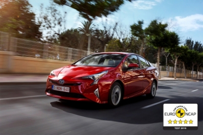 El nuevo Toyota Prius sigue coleccionando premios