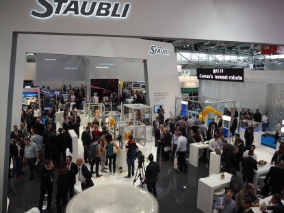 Gran éxito del binomio Man and Machine de Stäubli en Automatica