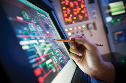 Schneider Electric y la Universidad de León lanzan su primer itinerario formativo en ciberseguridad industrial