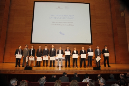La Escuela de Ingeniería de Bilbao entrega los diplomas a sus más de 1.000 titulados