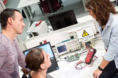 Xilinx se afianza en el mercado de la microelectrónica para seguridad funcional en colaboración con IK4-Ikerlan