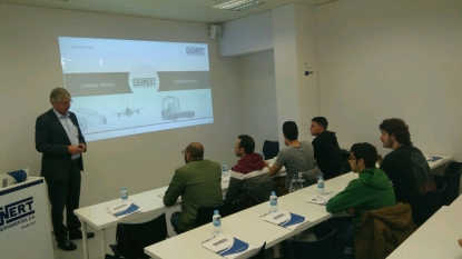 Daunert acoge en su nuevo showroom una jornada formativa para alumnos de Grado Superior