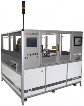 Lazpiur aporta dos máquinas de inserción de terminales Press-fit para componentes de vehículos Daimler