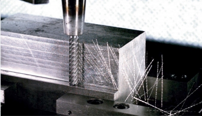 Fresa de acabado Garant MasterSteel, idónea para aceros, fundición e inoxidables