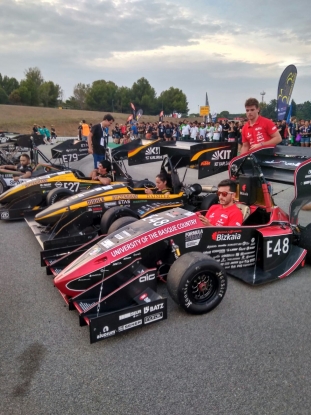 El equipo formula student bizkaia de la Escuela de Ingeniería de Bilbao completa todas las pruebas del circuito de Barcelona-Catalunya y consigue el puesto 19 de la clasificación general 
