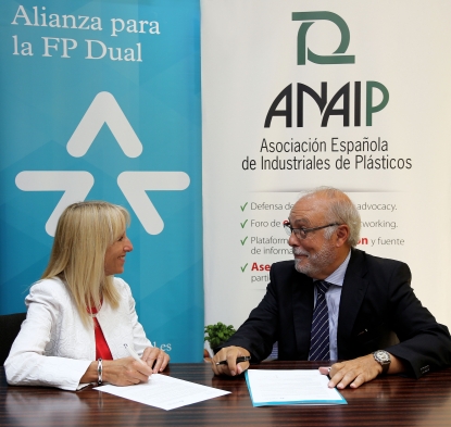 La Asociación Española de Industriales de Plásticos, ANAIP, hace oficial su adhesión a la Alianza para la FP Dual
