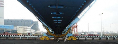 Las cadenas portacables de mayor recorrido de igus abaratan los costes de mantenimiento