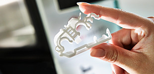 Arburg presentará componentes aditivos en formnext 2017