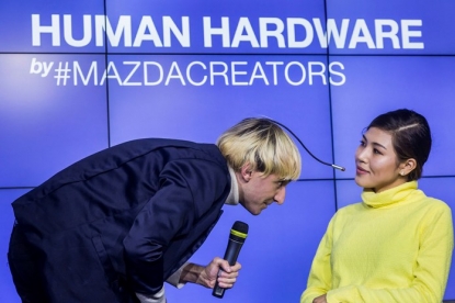 El cyborg Neil Harbisson inaugura el ciclo 'Human Hardware' en Mazda Space