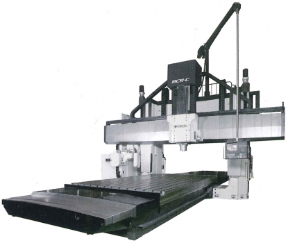 Centro de mecanizado con una anchura entre columnas de 2.650 a 3.650 mm