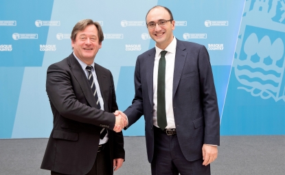 El Gobierno Vasco traducirá al euskera las normas ISO 9001 y 14001 gracias a un convenio firmado con UNE