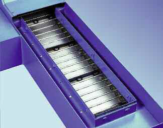 Cinta transportadora de charnelas acreditada para muchas tareas de eliminación de desechos