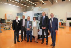 Mapal recibe la máquina de electroerosión nº 100 de Vollmer