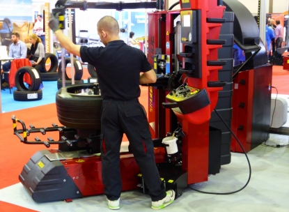 Las empresas españolas constituyen la más importante delegación internacional de siempre en expoMECÂNICA