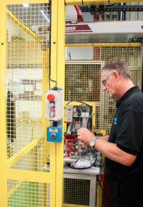 White Horse Plastics se asocia con Wittmann Battenfeld UK en pos del éxito