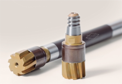 Escariador de cabeza intercambiable con refrigeración optimizada de Mapal