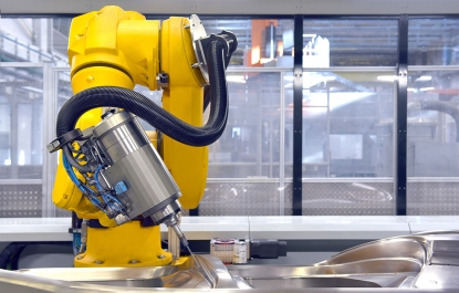 Audi confía en el robot industrial Stäubli TX200 para su Centro de Competencia