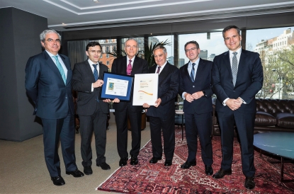 La Fundación Bancaria 'la Caixa' recibe el Sello de Excelencia Europea EFQM 500+