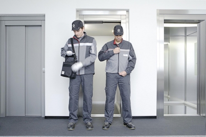 Los trabajadores de Schindler obtienen el Certificado de Profesionalidad del PEAC