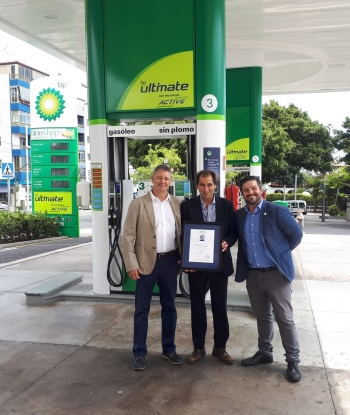 Aenor avala las estaciones de servicio de BP en Canarias con el Certificado de Calidad Comercial 