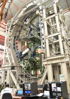 El sistema de soldadura robótico desarrollado en Ensa finaliza los trabajos del primer conjunto de Splice Plates de la maqueta del Vacuum Vessel para ITER
