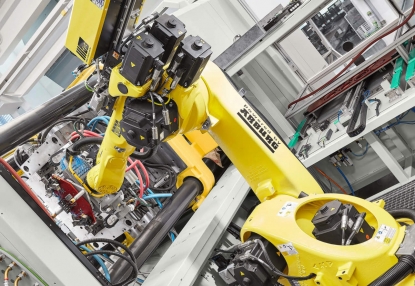 LKH cuenta con dos instalaciones 'llave en mano' de Arburg para variantes de piezas trazables