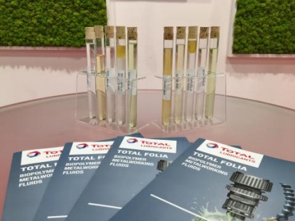 Lubricante refrigerante de origen biológico, a base de agua, libre de aceites minerales y emulsionantes