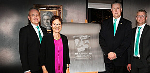 Arburg celebra a lo grande su 25º aniversario en los Países Bajos