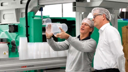 TN Plastics fabrica recipientes de paredes delgadas eficientemente con máquinas Allrounder Hidrive de Arburg