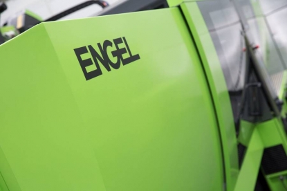 Inyectora para metales amorfos