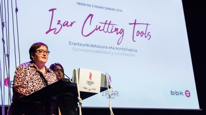 Izar recibe el premio Zirgari a la igualdad