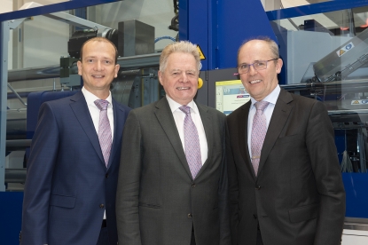 Se produce el relevo de mando en Wittmann Battenfeld