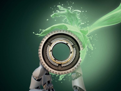 Fluido de origen natural y a base de agua, libre de aceite y emulsionantes